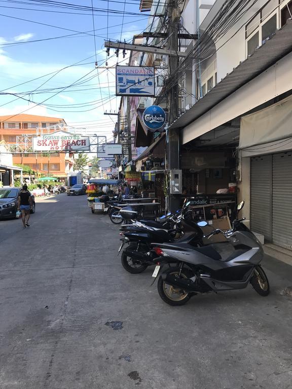 Scandalic Bar And Guest House Pattaya Exterior photo